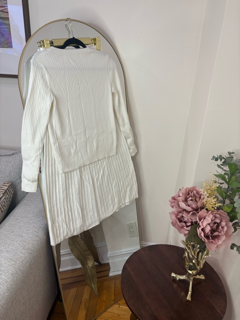 COMMENSE MEDIUM Cream white Ribbed Button Cardigan top and midi skirt set bundle - Picture 5 of 7